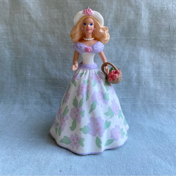 Lot of 3 Hallmark Barbie Springtime ornaments complete series 1-3 1995-1997 - Picture 3 of 8